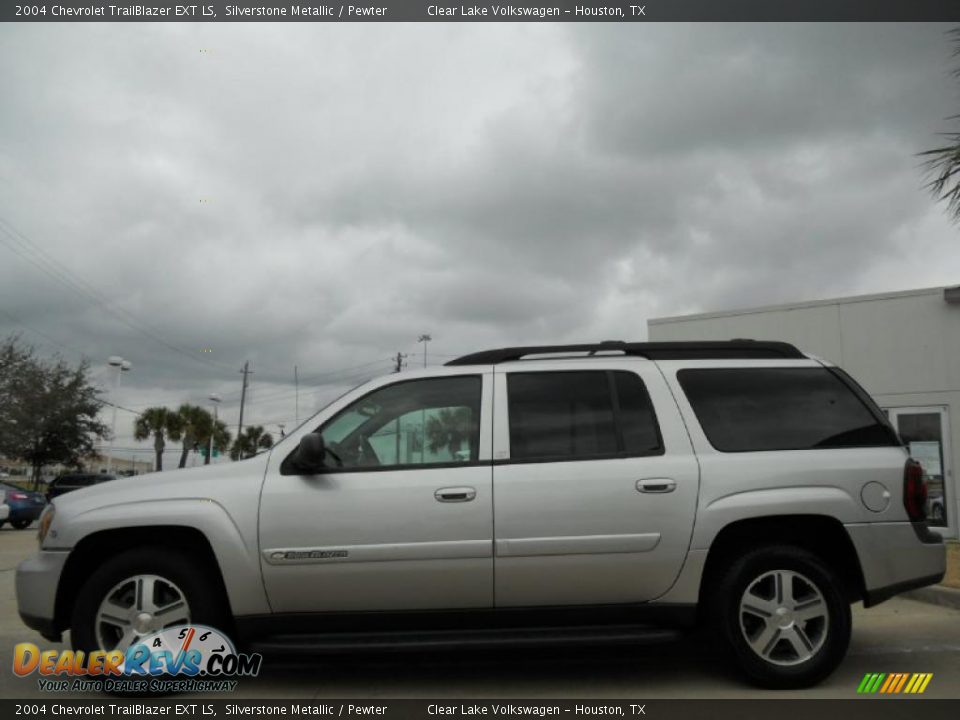 2004 Chevrolet TrailBlazer EXT LS Silverstone Metallic / Pewter Photo #4