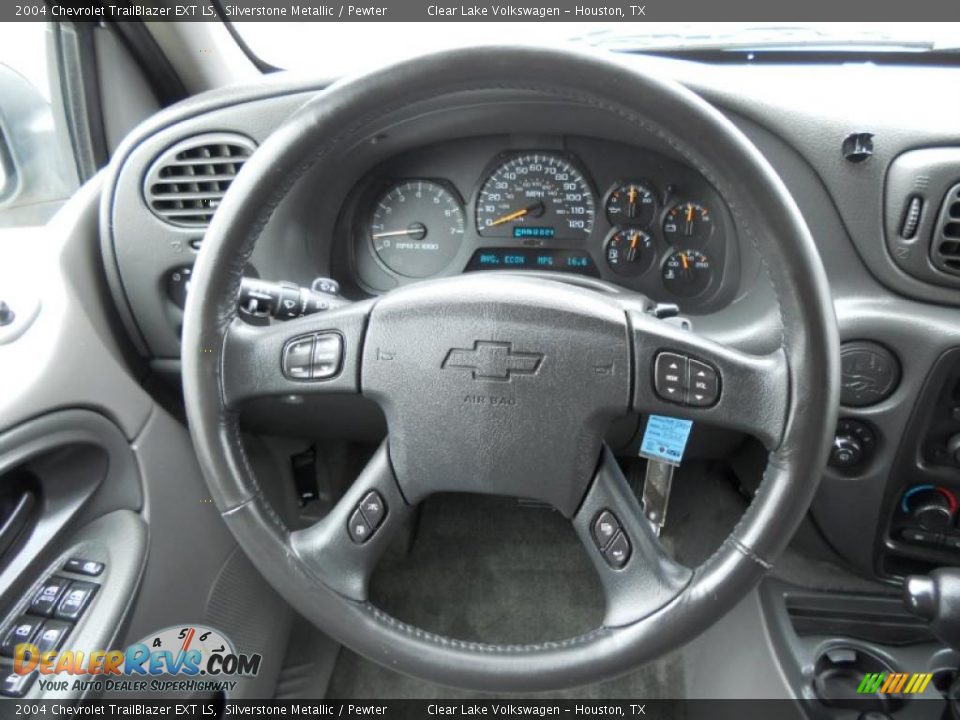 2004 Chevrolet TrailBlazer EXT LS Steering Wheel Photo #21