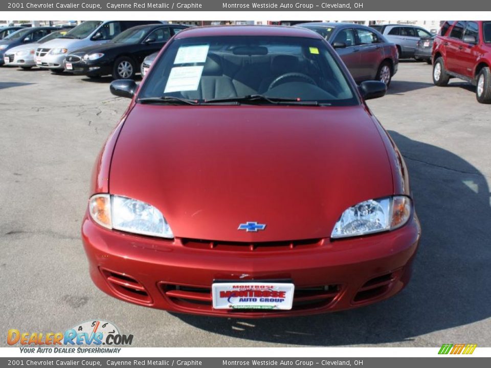 2001 Chevrolet Cavalier Coupe Cayenne Red Metallic / Graphite Photo #2