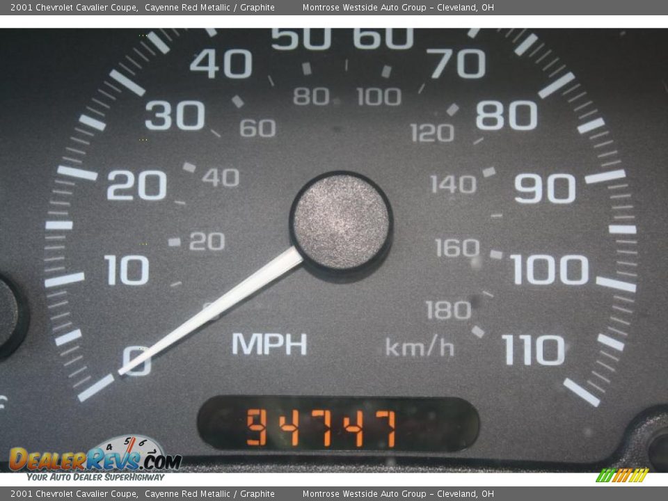 2001 Chevrolet Cavalier Coupe Cayenne Red Metallic / Graphite Photo #11