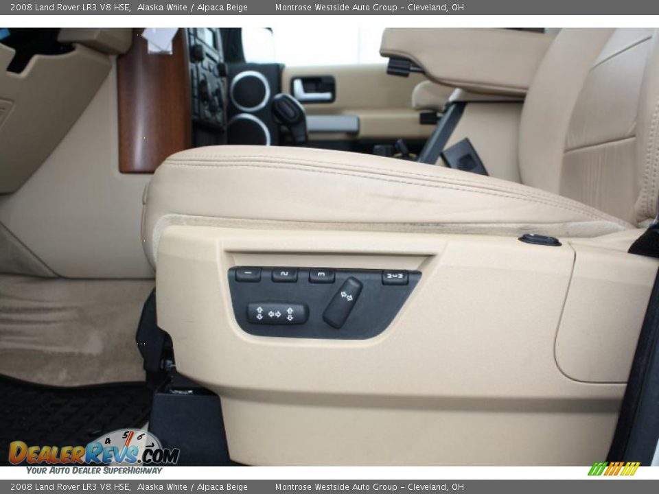 2008 Land Rover LR3 V8 HSE Alaska White / Alpaca Beige Photo #12