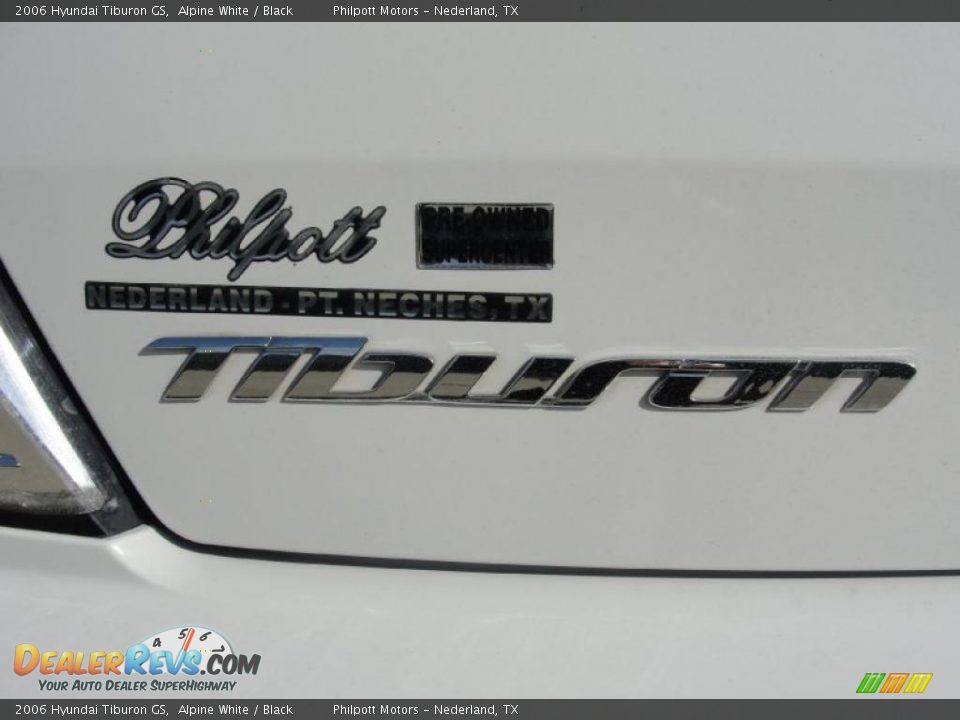 2006 Hyundai Tiburon GS Alpine White / Black Photo #21