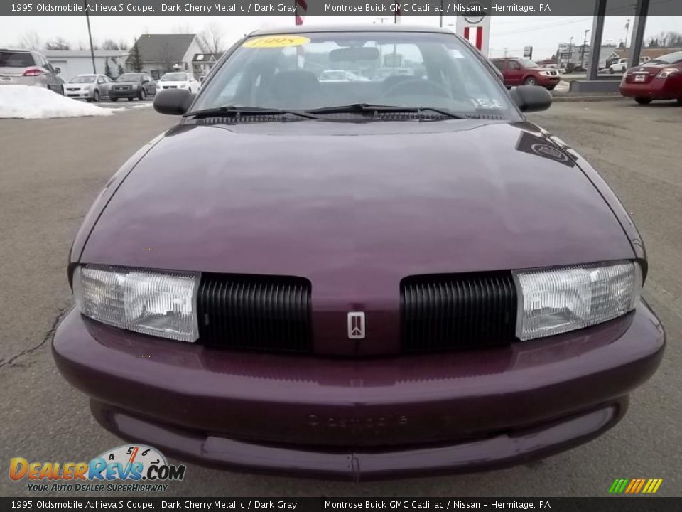 Dark Cherry Metallic 1995 Oldsmobile Achieva S Coupe Photo #2