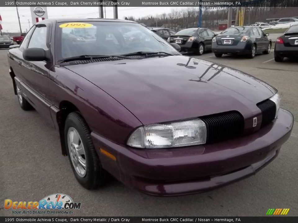 Dark Cherry Metallic 1995 Oldsmobile Achieva S Coupe Photo #3