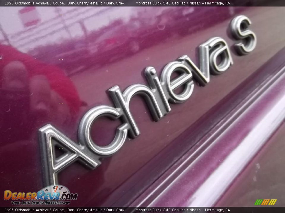 1995 Oldsmobile Achieva S Coupe Logo Photo #31