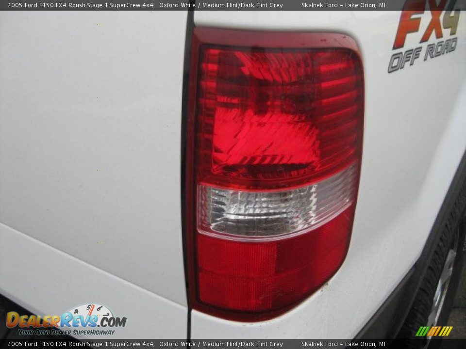 2005 Ford F150 FX4 Roush Stage 1 SuperCrew 4x4 Oxford White / Medium Flint/Dark Flint Grey Photo #18
