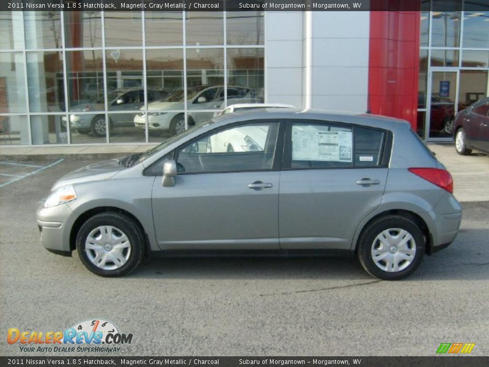 Magnetic Gray Metallic 2011 Nissan Versa 1.8 S Hatchback Photo #2