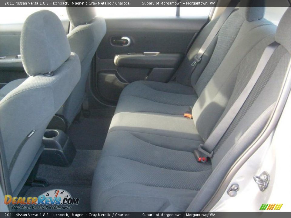 2011 Nissan Versa 1.8 S Hatchback Magnetic Gray Metallic / Charcoal Photo #4