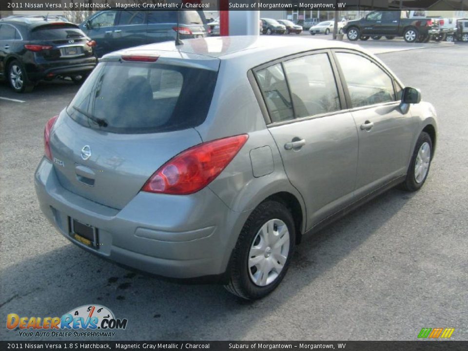 2011 Nissan Versa 1.8 S Hatchback Magnetic Gray Metallic / Charcoal Photo #9
