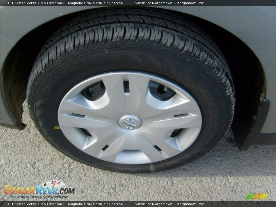 2011 Nissan Versa 1.8 S Hatchback Wheel Photo #12