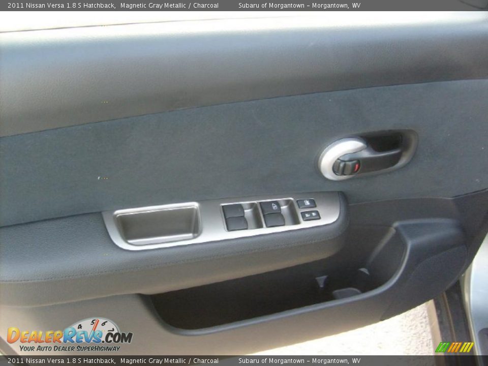 2011 Nissan Versa 1.8 S Hatchback Magnetic Gray Metallic / Charcoal Photo #14
