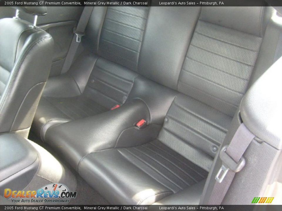 Dark Charcoal Interior - 2005 Ford Mustang GT Premium Convertible Photo #13