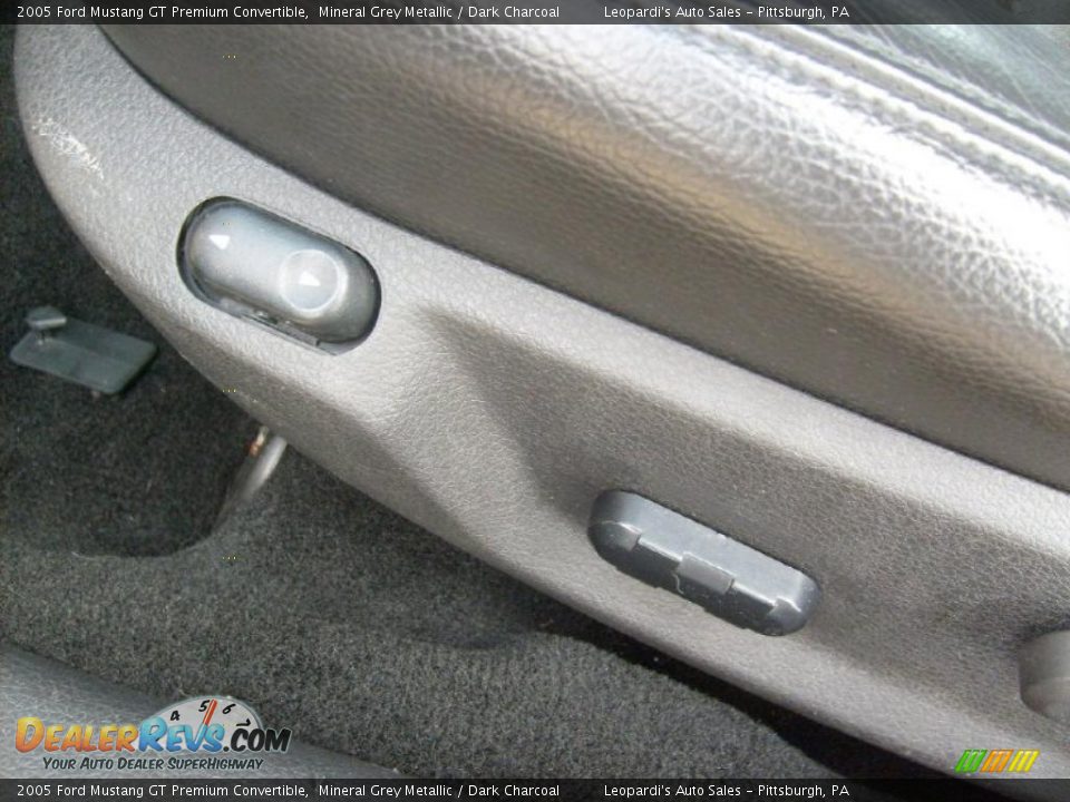 2005 Ford Mustang GT Premium Convertible Mineral Grey Metallic / Dark Charcoal Photo #20
