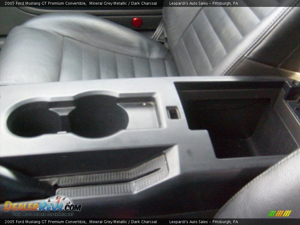 2005 Ford Mustang GT Premium Convertible Mineral Grey Metallic / Dark Charcoal Photo #25