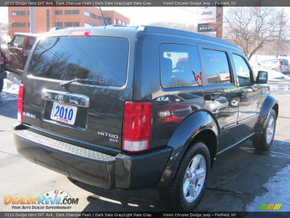 2010 Dodge Nitro SXT 4x4 Dark Charcoal Pearl / Dark Slate Gray/Light Slate Gray Photo #2