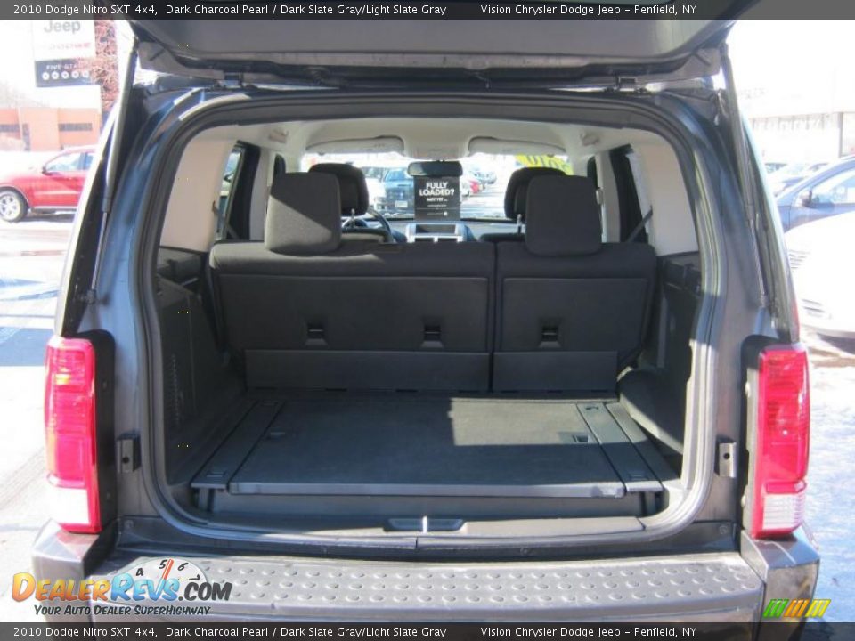 2010 Dodge Nitro SXT 4x4 Trunk Photo #6