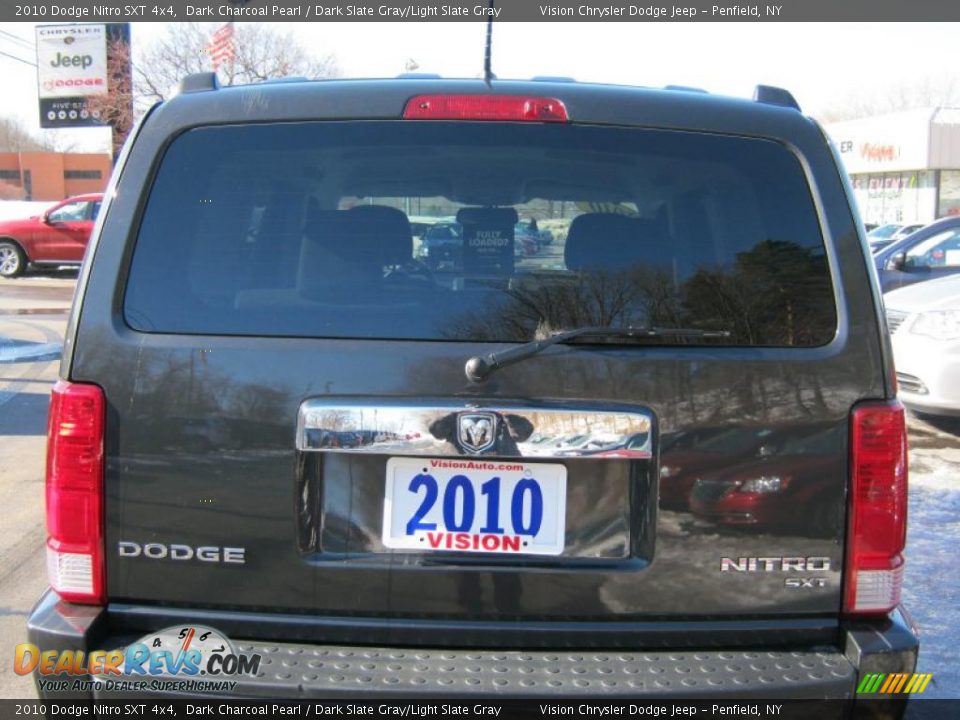 2010 Dodge Nitro SXT 4x4 Dark Charcoal Pearl / Dark Slate Gray/Light Slate Gray Photo #15