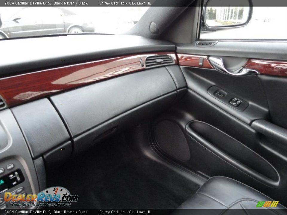 2004 Cadillac DeVille DHS Black Raven / Black Photo #19
