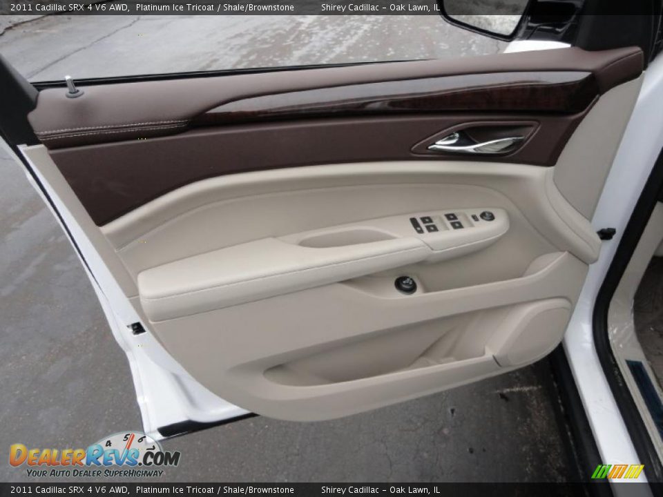 Door Panel of 2011 Cadillac SRX 4 V6 AWD Photo #13