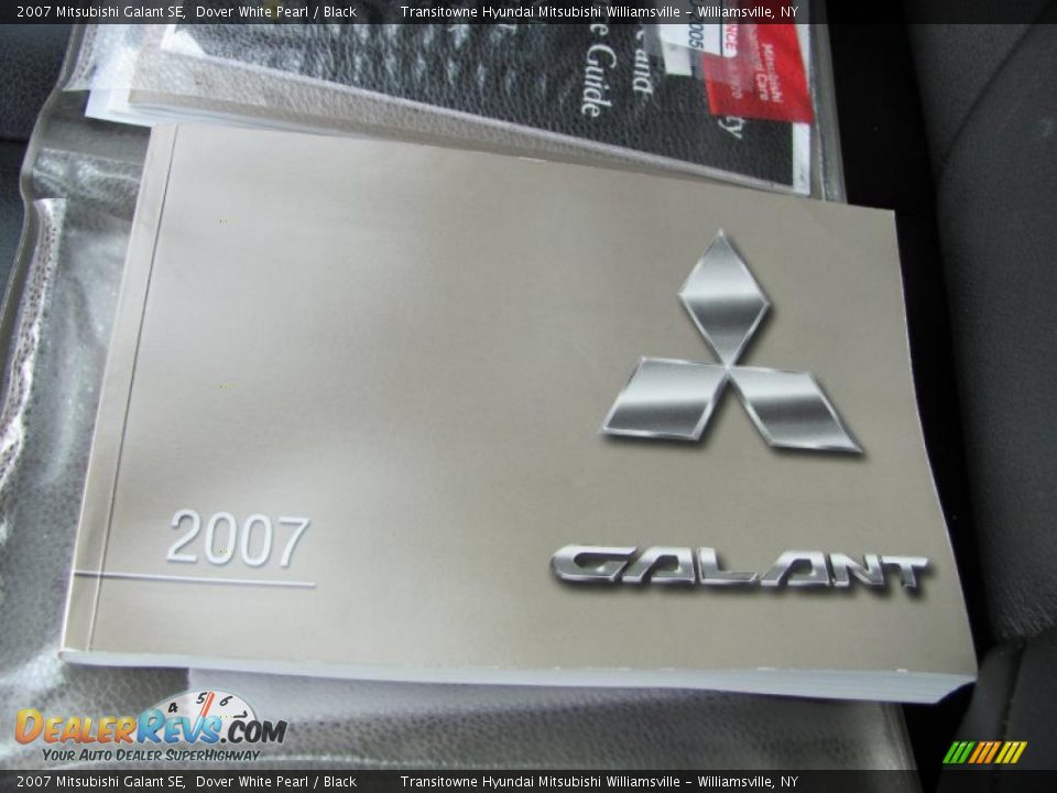 2007 Mitsubishi Galant SE Dover White Pearl / Black Photo #4