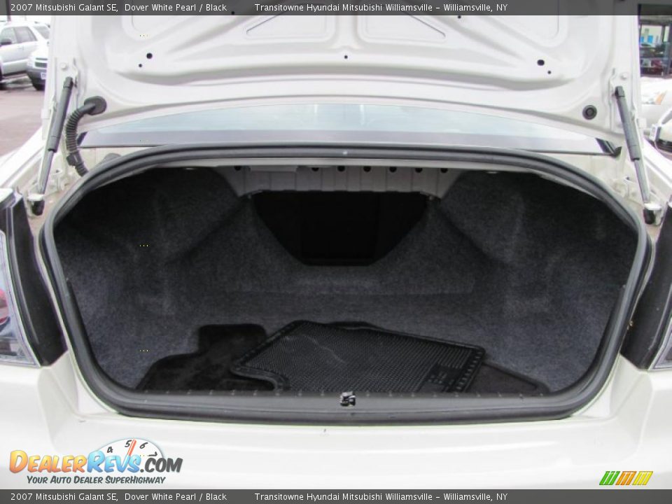 2007 Mitsubishi Galant SE Dover White Pearl / Black Photo #15