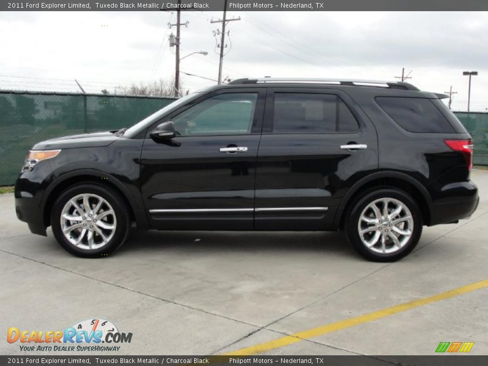 Tuxedo Black Metallic 2011 Ford Explorer Limited Photo #6