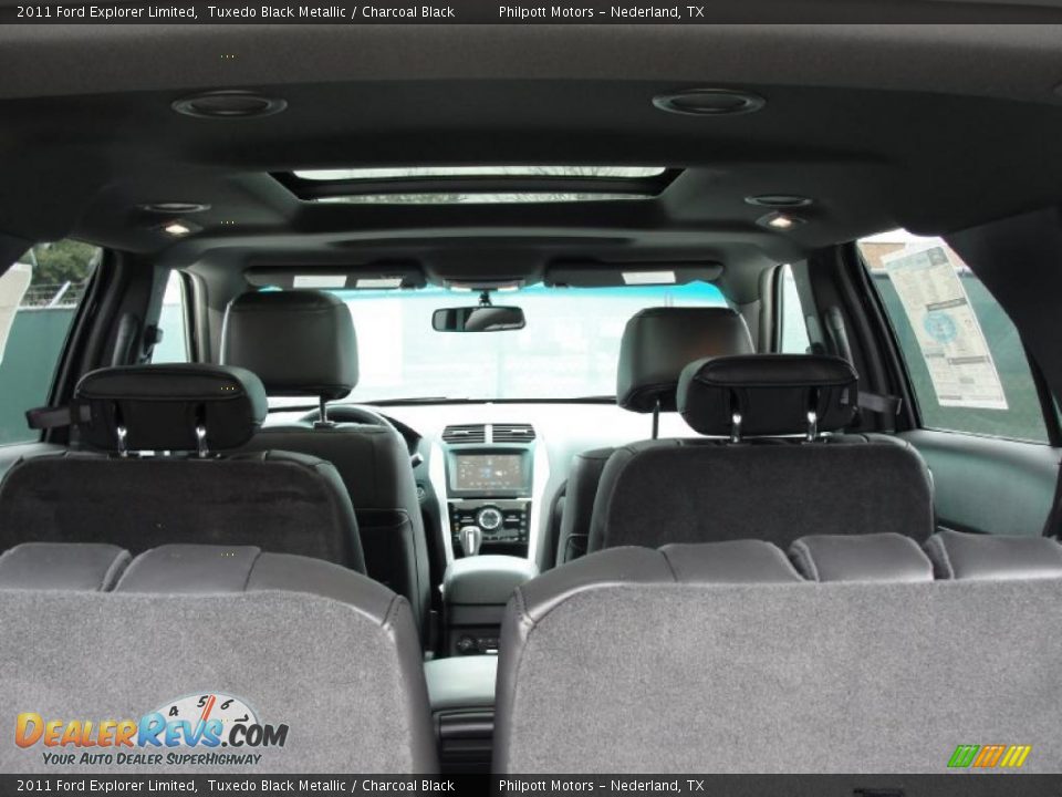 Charcoal Black Interior - 2011 Ford Explorer Limited Photo #19