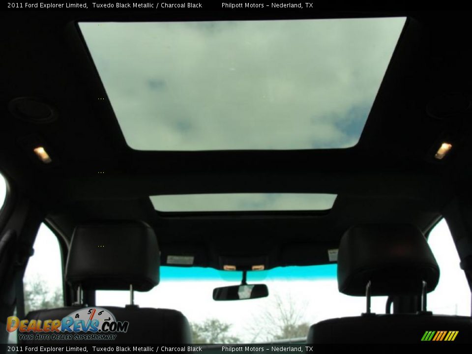 Sunroof of 2011 Ford Explorer Limited Photo #24