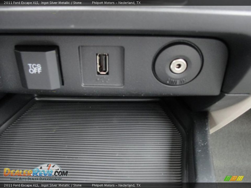 2011 Ford Escape XLS Ingot Silver Metallic / Stone Photo #33