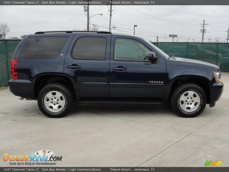 2007 Chevrolet Tahoe LT Dark Blue Metallic / Light Cashmere/Ebony Photo #2