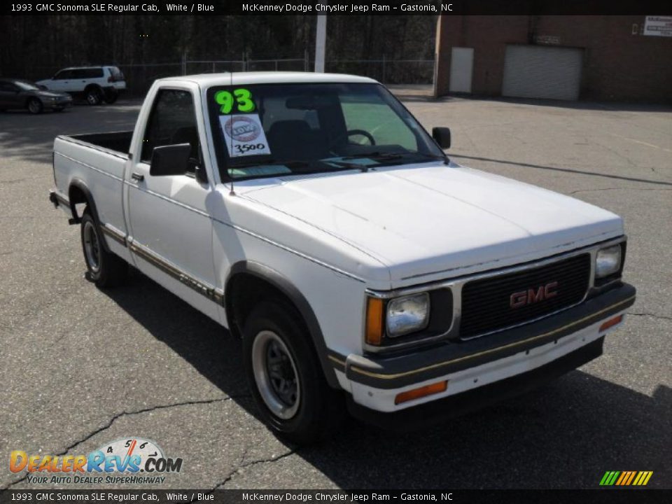 1993 GMC Sonoma SLE Regular Cab White / Blue Photo #5