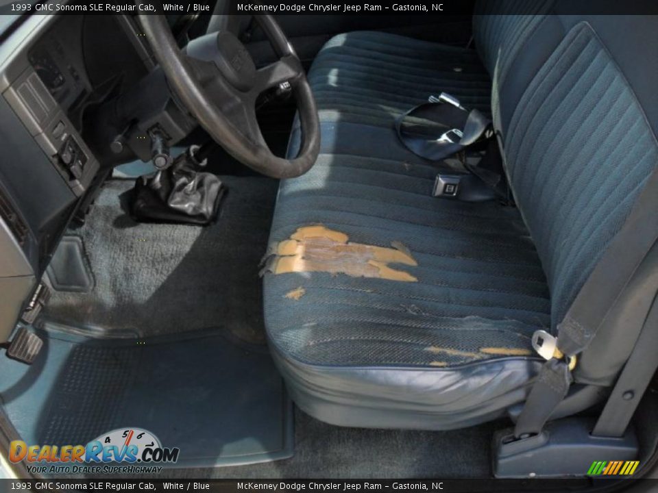 Blue Interior - 1993 GMC Sonoma SLE Regular Cab Photo #8