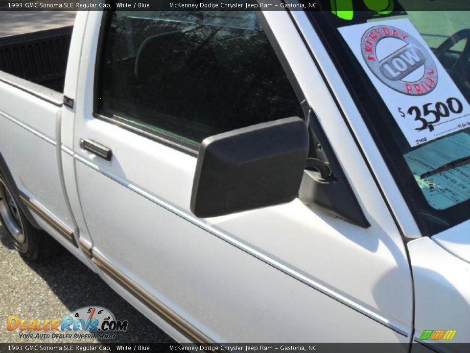 1993 GMC Sonoma SLE Regular Cab White / Blue Photo #20