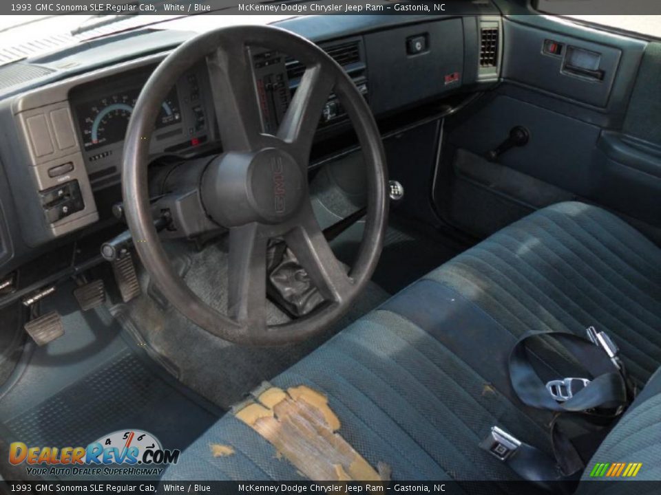 Blue Interior - 1993 GMC Sonoma SLE Regular Cab Photo #24