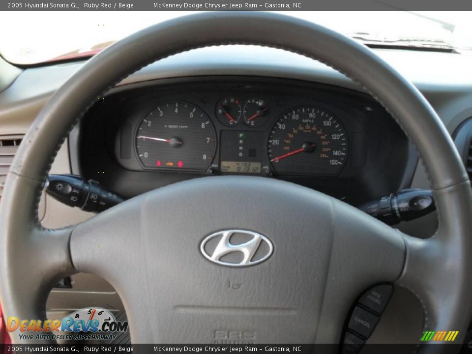 2005 Hyundai Sonata GL Ruby Red / Beige Photo #13