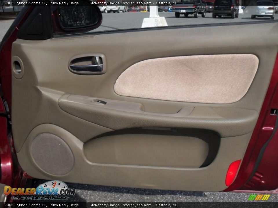 2005 Hyundai Sonata GL Ruby Red / Beige Photo #22