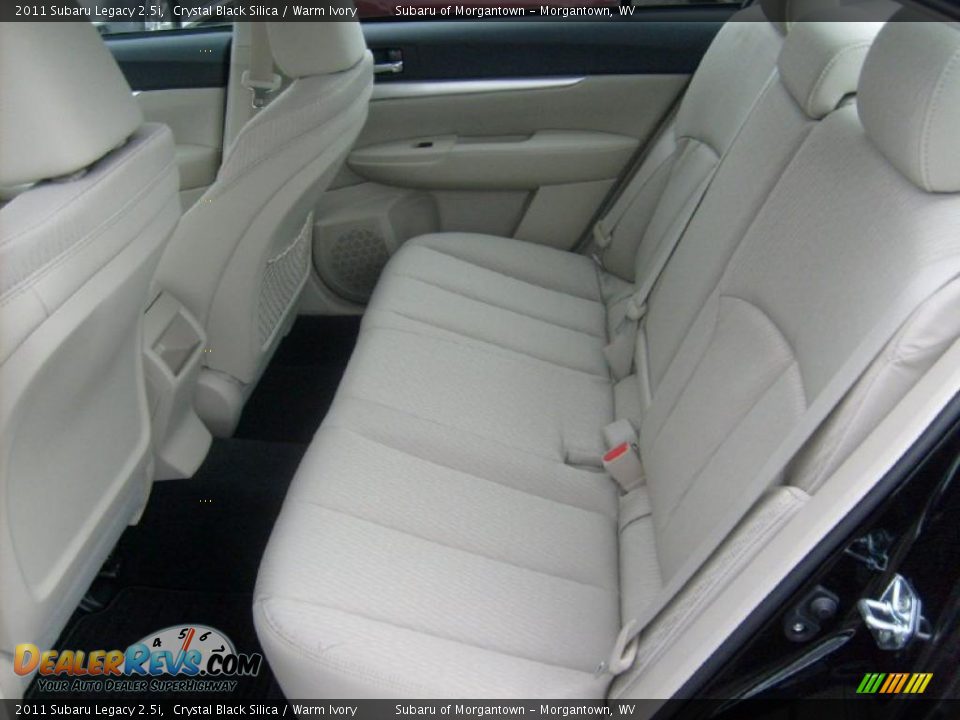 Warm Ivory Interior - 2011 Subaru Legacy 2.5i Photo #4