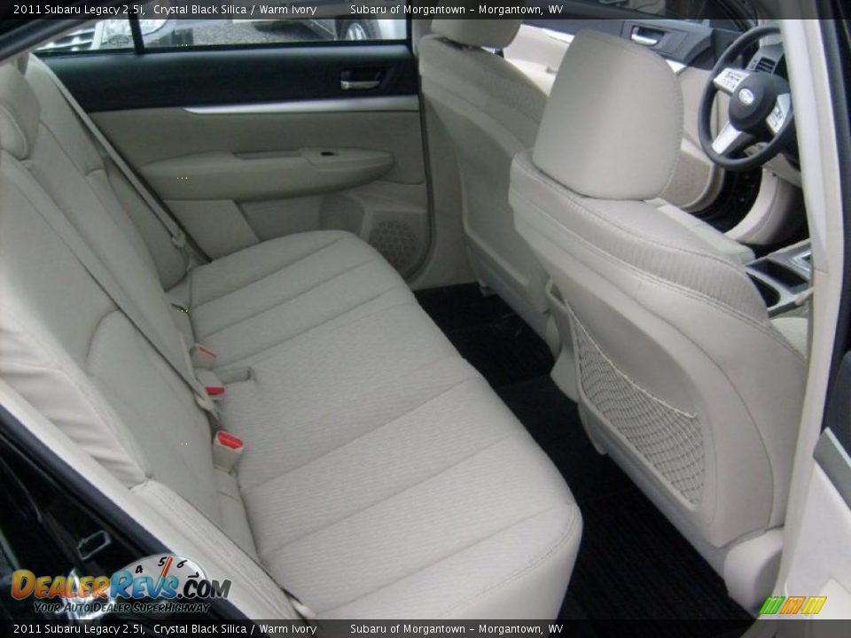 Warm Ivory Interior - 2011 Subaru Legacy 2.5i Photo #16