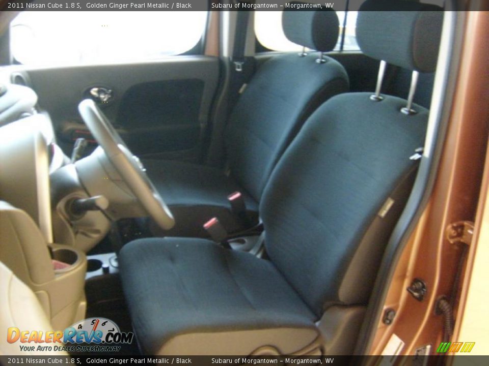 Black Interior - 2011 Nissan Cube 1.8 S Photo #3