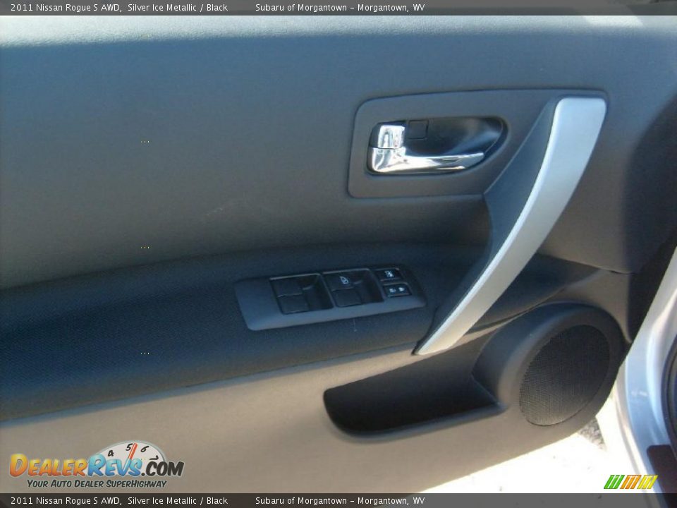 2011 Nissan Rogue S AWD Silver Ice Metallic / Black Photo #14