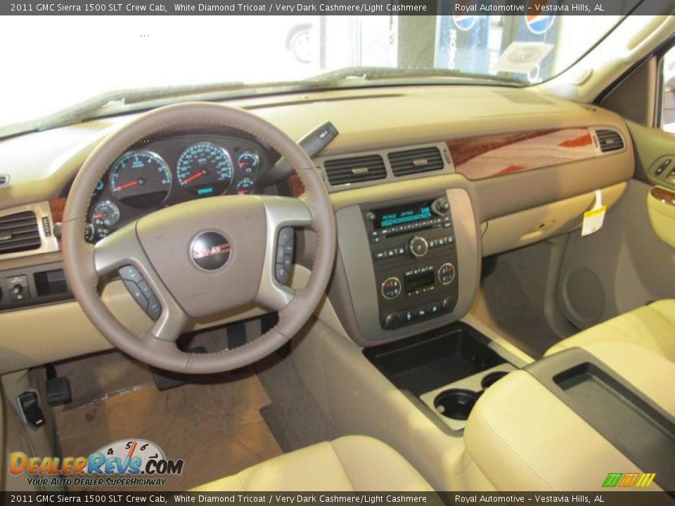 Dashboard of 2011 GMC Sierra 1500 SLT Crew Cab Photo #10