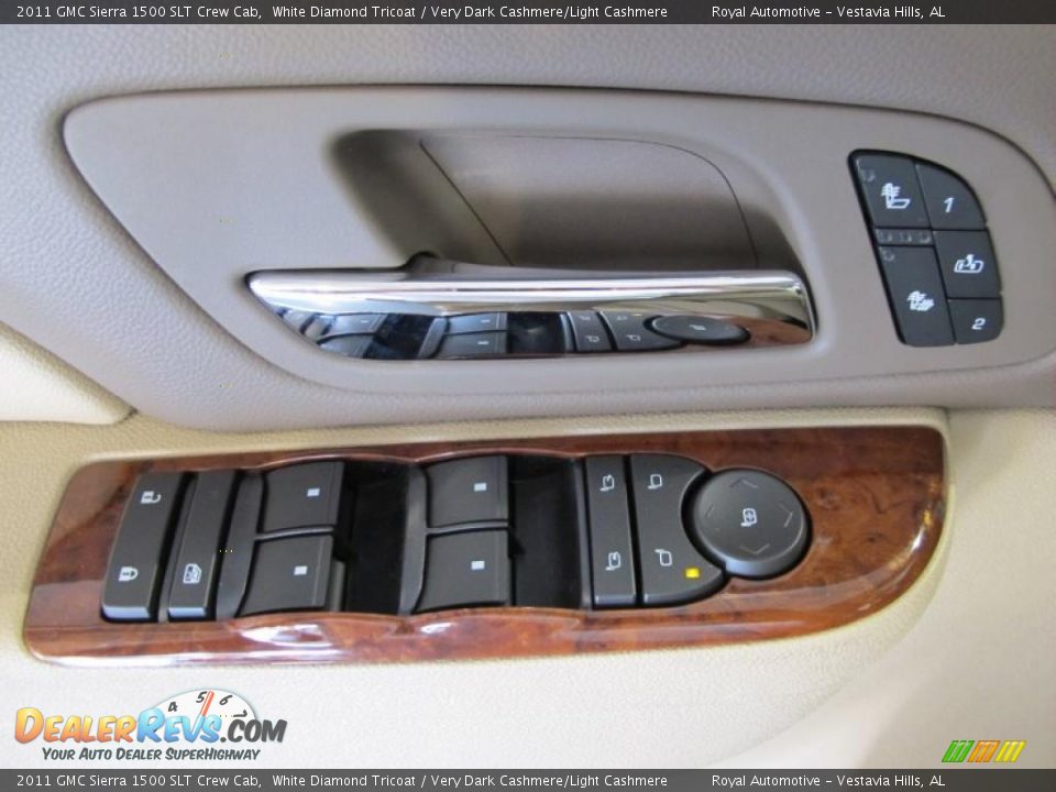 Controls of 2011 GMC Sierra 1500 SLT Crew Cab Photo #12