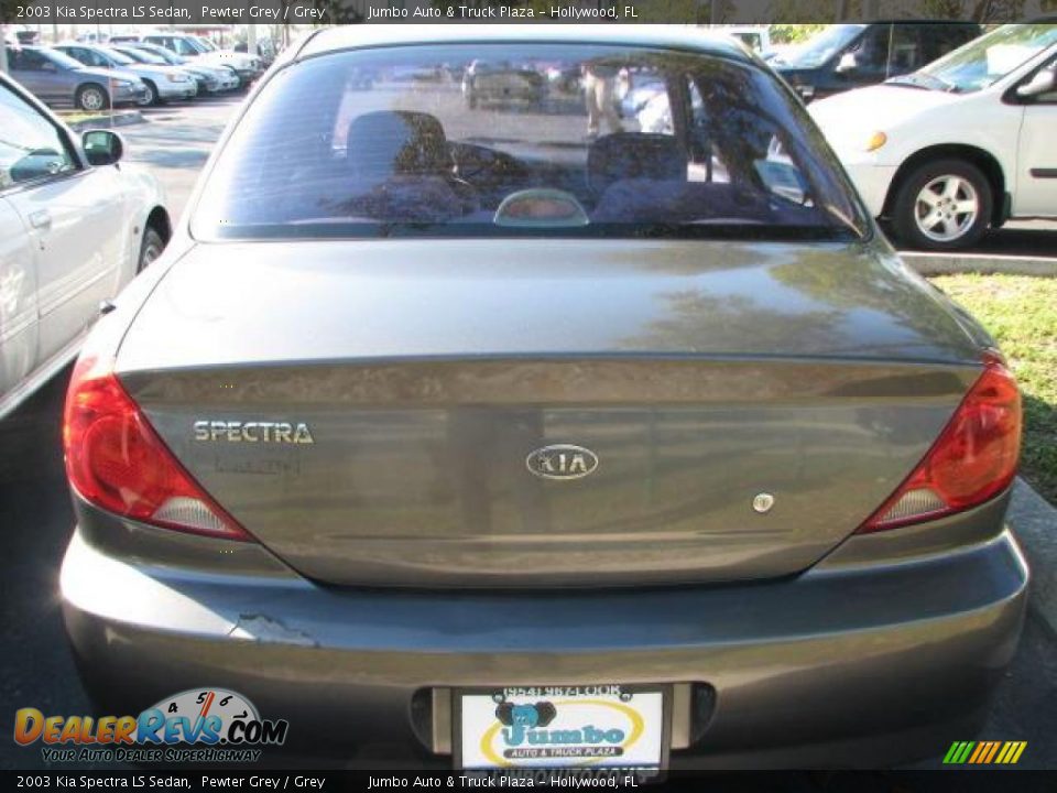 2003 Kia Spectra LS Sedan Pewter Grey / Grey Photo #8