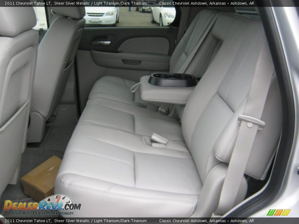 Light Titanium/Dark Titanium Interior - 2011 Chevrolet Tahoe LT Photo #16