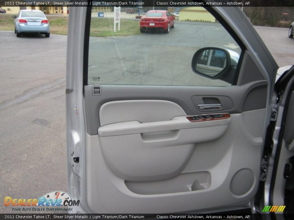 2011 Chevrolet Tahoe LT Sheer Silver Metallic / Light Titanium/Dark Titanium Photo #17