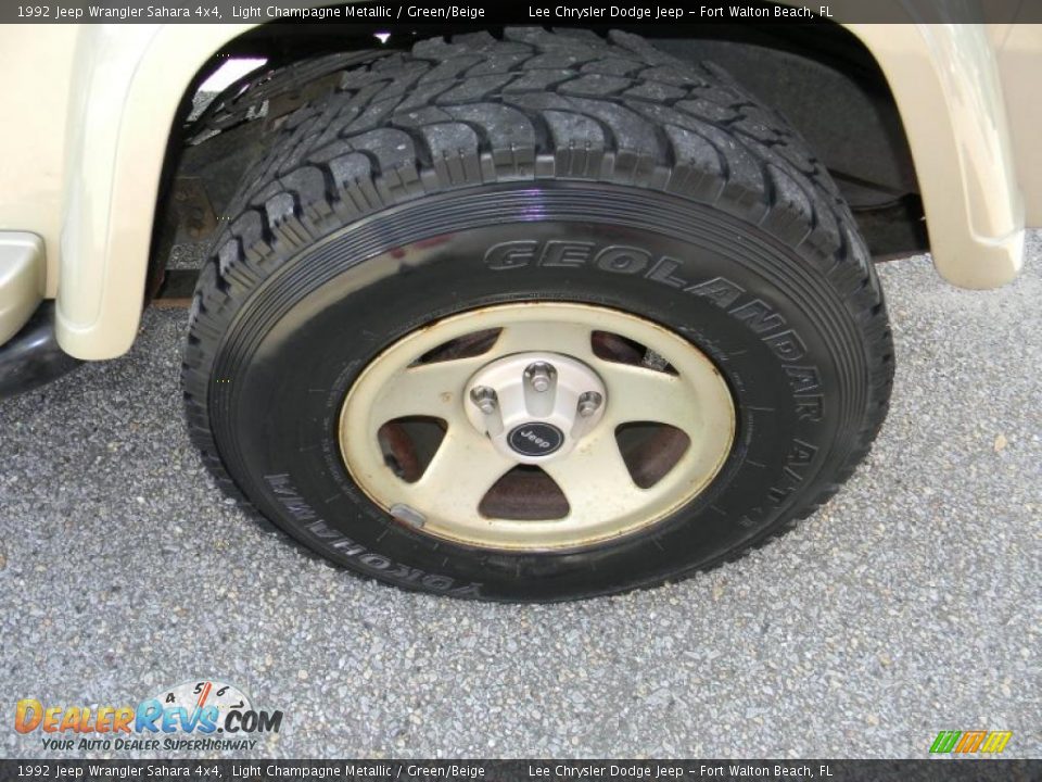 1992 Jeep Wrangler Sahara 4x4 Wheel Photo #9