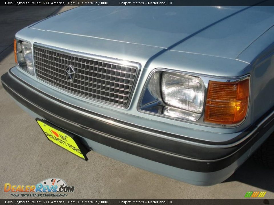 1989 Plymouth Reliant K LE America Light Blue Metallic / Blue Photo #10