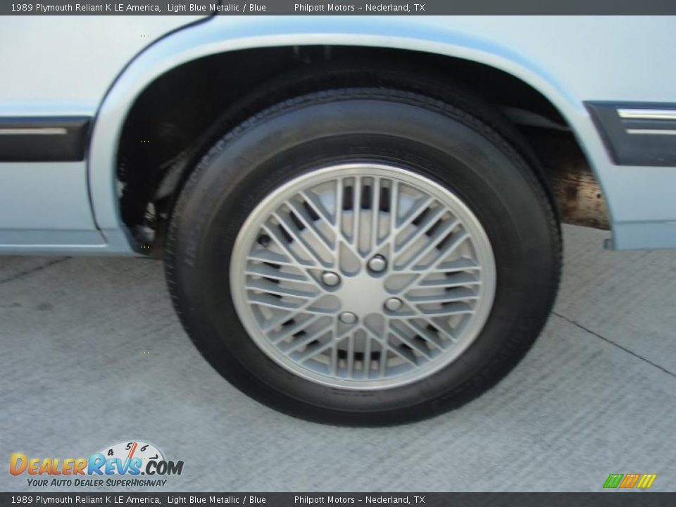 1989 Plymouth Reliant K LE America Light Blue Metallic / Blue Photo #12