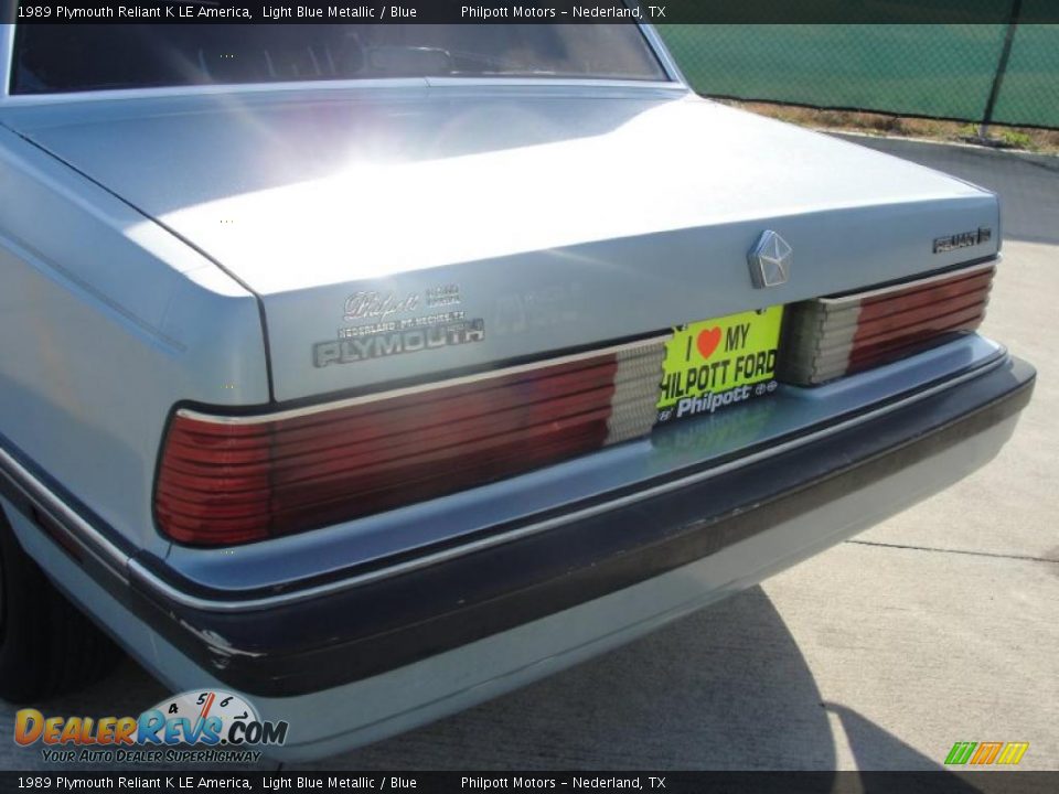1989 Plymouth Reliant K LE America Light Blue Metallic / Blue Photo #19