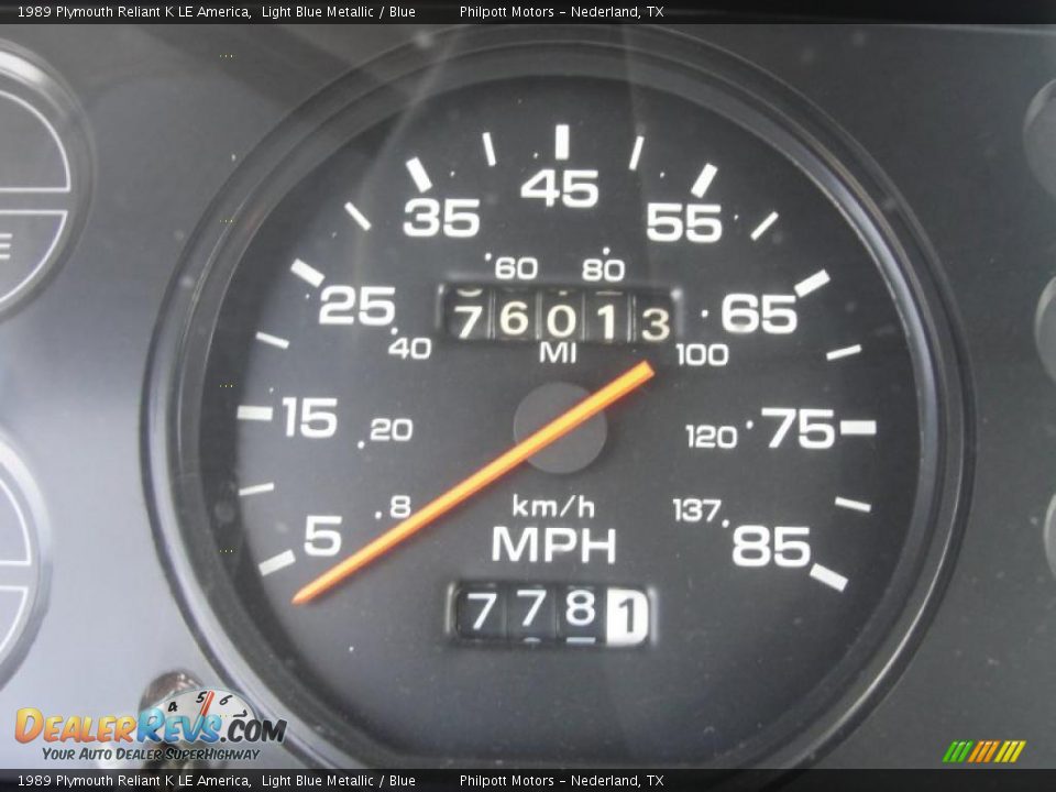 1989 Plymouth Reliant K LE America Light Blue Metallic / Blue Photo #33